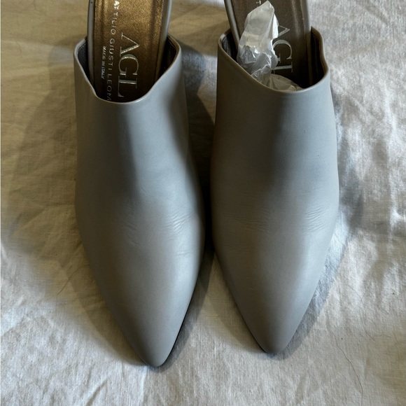 AGL Mules - Picture 2 of 3